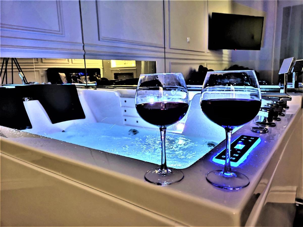 Luxury Jacuzzi Apartment Kraków Eksteriør billede
